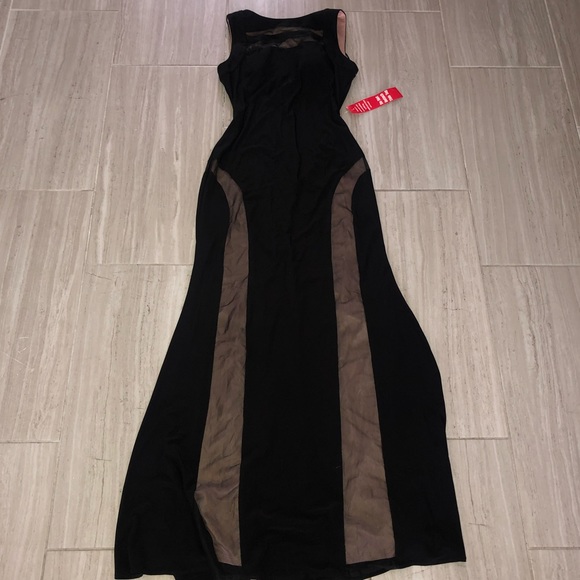 NWT Dress/Gown very classy - Picture 2 of 8